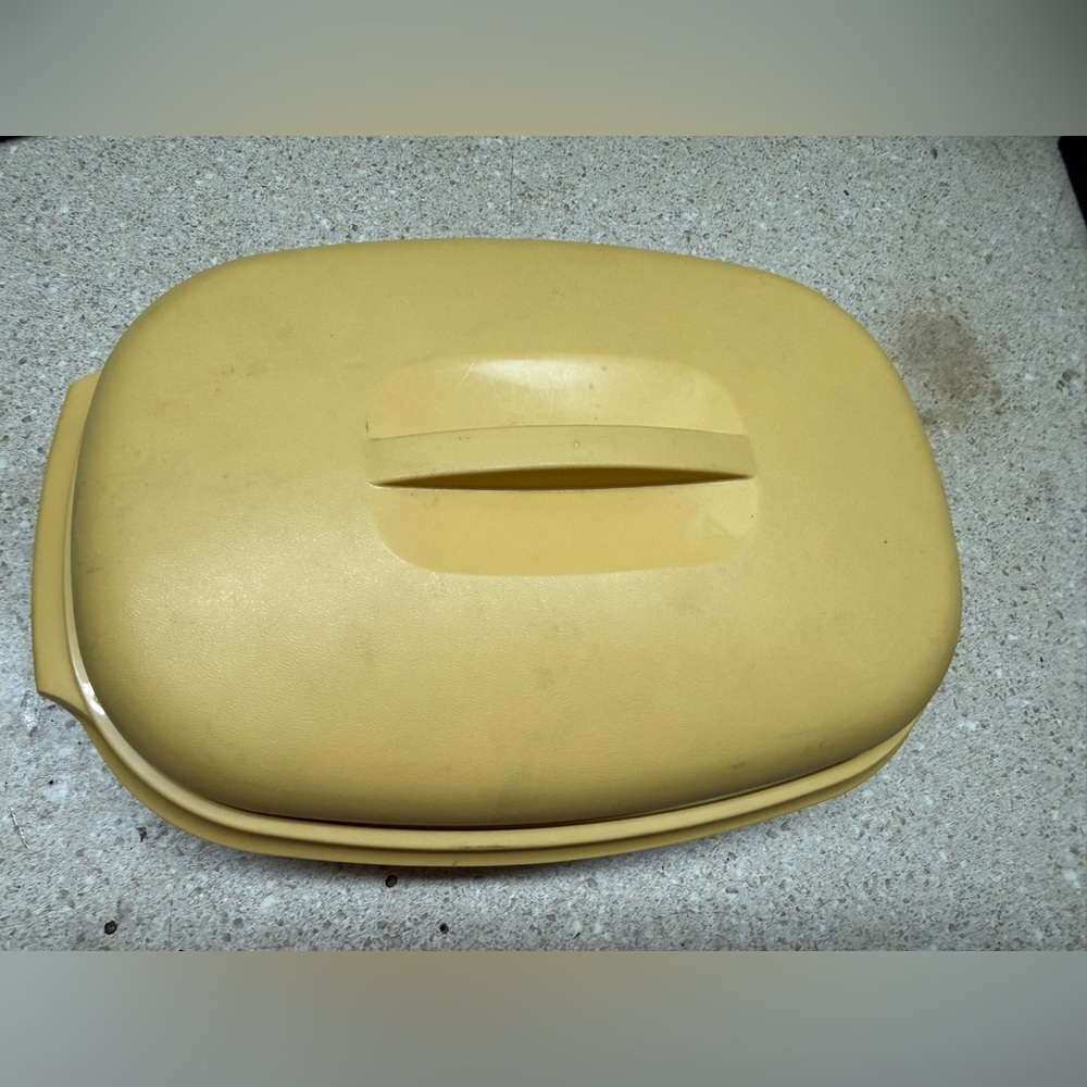 Vintage Tupperware Steamer.